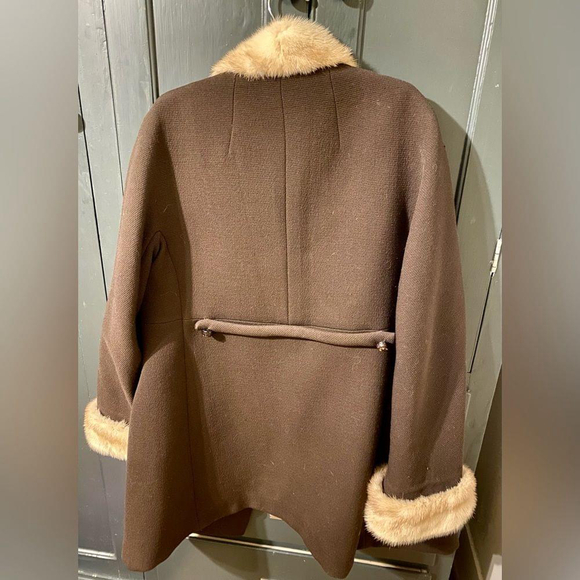 Vintage 1950s wool and mink fur coat - Picture 5 of 6